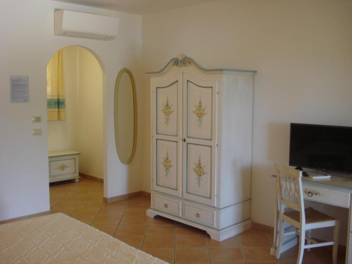 Hotel Valkarana Country Relais (Adults Only) Sant'Antonio di Gallura Exteriér fotografie